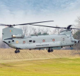 Indienststellung der ersten indischen CH-47F(I) Chinook.