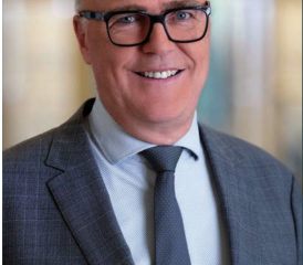 Der 62-jährige Zuger Mitte-Bundesrat ist Historiker von Beruf und war vor seiner Wahl in die Landesregierung Gesundheitsdirektor des Kantons Zug.