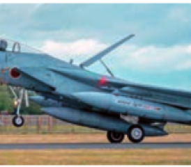 F-15J bei der Landung in Coningsby.