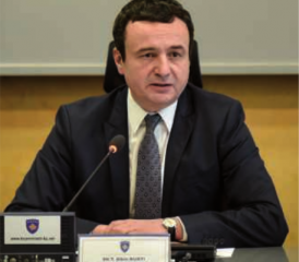 Albin Kurti, Regierungschef der kosovarischen Regierung, will unter Beweis stellen, dass er alles für die Unabhängigkeit des Kosovos tut.