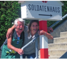 Isa und Fredy anlässlich des 80-jährigen Bestehen des Hauses.