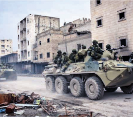 Syrien ist und bleibt die grösste humanitäre Katastrophe in der europäischen Nachbarschaft. Im Bild: Russische Truppen 2016 in Aleppo.