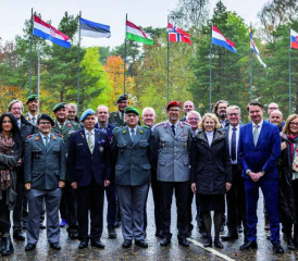 Über 30 Vertreter der wichtigsten Medien im Bereich Verteidigung und Militär aus 10 Ländern reisten an den diesjährigen Kongress nach Finnland.