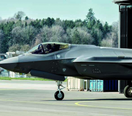 Die Schweiz hat 2022 36 Kampfjets des Typs F-35A des Herstellers Lockheed Martin bestellt.