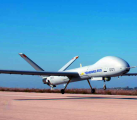 Hermes 900 beim take off.