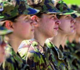 Die Initiative «Service Citoyen» fordert eine allgemeine Bürgerdienstpflicht, auch für Frauen.