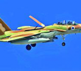 Eine F-15I im Landeanflug.