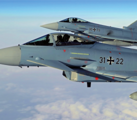 Als nächster Entwicklungsschritt ist im Sommer 2022 die Einrüstung in ein Luftfahrzeug geplant.