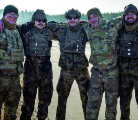 Das Schweizer Team bei der International Tank Challenge 2025 in Grafenwöhr, Deutschland, durfte das MBAS tragen.
