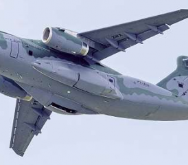 Ungarn bestellt Embraer KC-390.