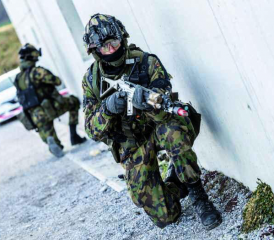 Wenn Cortisol und Testosteron über längere Zeit – wie in einem Einsatz – aus dem Gleichgewicht geraten, kann das gesundheitliche Folgen haben.