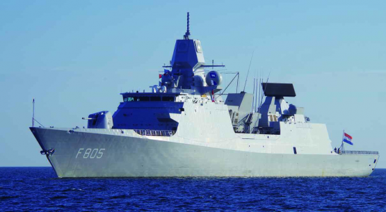 Die moderne Raketenfregatte «Evertsen» der «De Zeven Provincien»-Klasse. Das Luftabwehr-Schiff verdrängt über 6000 Tonnen und wurde in Vlissingen gebaut.