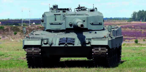 Rheinmetall hat aus den ehemaligen Beständen der Bundeswehr noch Leopard 2 Panzer von der Version 2A4. 15 Panzer sollen nun in den nächsten Monaten in die Slowakei geschickt werden.