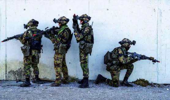 Für die Schweizer Sicherheitsindustrie wäre eine Lockerung des Kriegsmaterialsgesetzes willkommen.