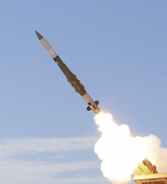 Start einer Raytheon-Patriot-Rakete.