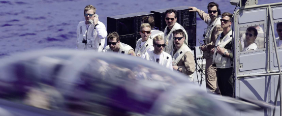 Was folgt, ist kein Präjudiz. In Kampfjet-Analysen wird der F/A-18EF Super Hornet kaum genannt: die Kawestierung des F/A- 18CD, von dem die Schweiz 30 besitzt. 40% des Super Hornets sind neu. Derzeit fliegt ihn die US Navy – hier am 18. Mai 2018 ein F/A-18EF bei der Landung auf dem Flaggschiff der Carrier Strike Group 8, der USS Harry S. Truman (CVN 75).