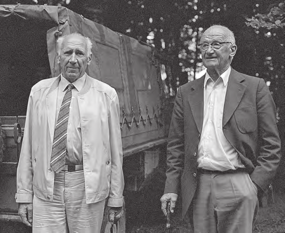 Wm Ernst Herzig (links) war bis von 1953 bis 1985 Chefredaktor des SCHWEIZER SOLDAT.