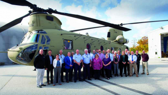 Die Niederlande sind einer von insgesamt acht NATO-Staaten, die den Chinook einsetzen. 1995 hat die RNLAF erstmals CH-47D-Chinook-Modelle in Betrieb genommen und die eigene Schwerlastflotte seitdem kontinuierlich modernisiert.