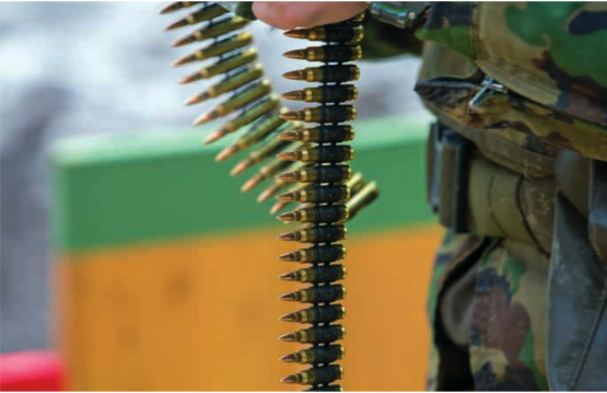 Die Gewehrpatrone 90 (GP90) für das Stgw 90 und das LMg 05 wird in der Munitionsfabrik Thun hergestellt. Der Besitzer Beretta droht mit dem Abzug aus der Schweiz.