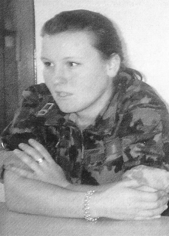 Kpl Larissa Walke: «Als es ernst galt, wurden zum Beispiel Grossmäuler die während der RS 14 Wochen lang «Sibesieche» gewesen waren, plötzlich kleinlaut.»